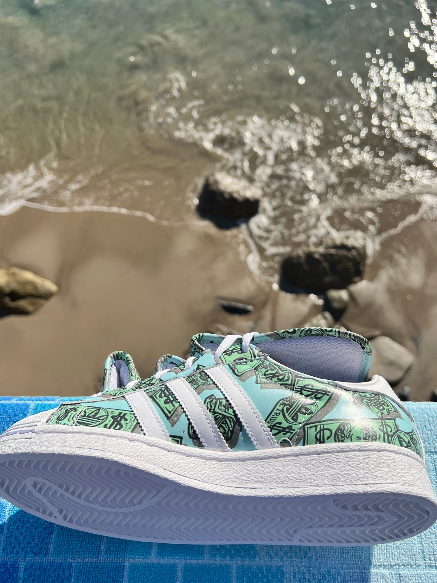 2022 Adidas Jeremy Scott Money Superstar - Size 9M/10/5W (HP6596)
