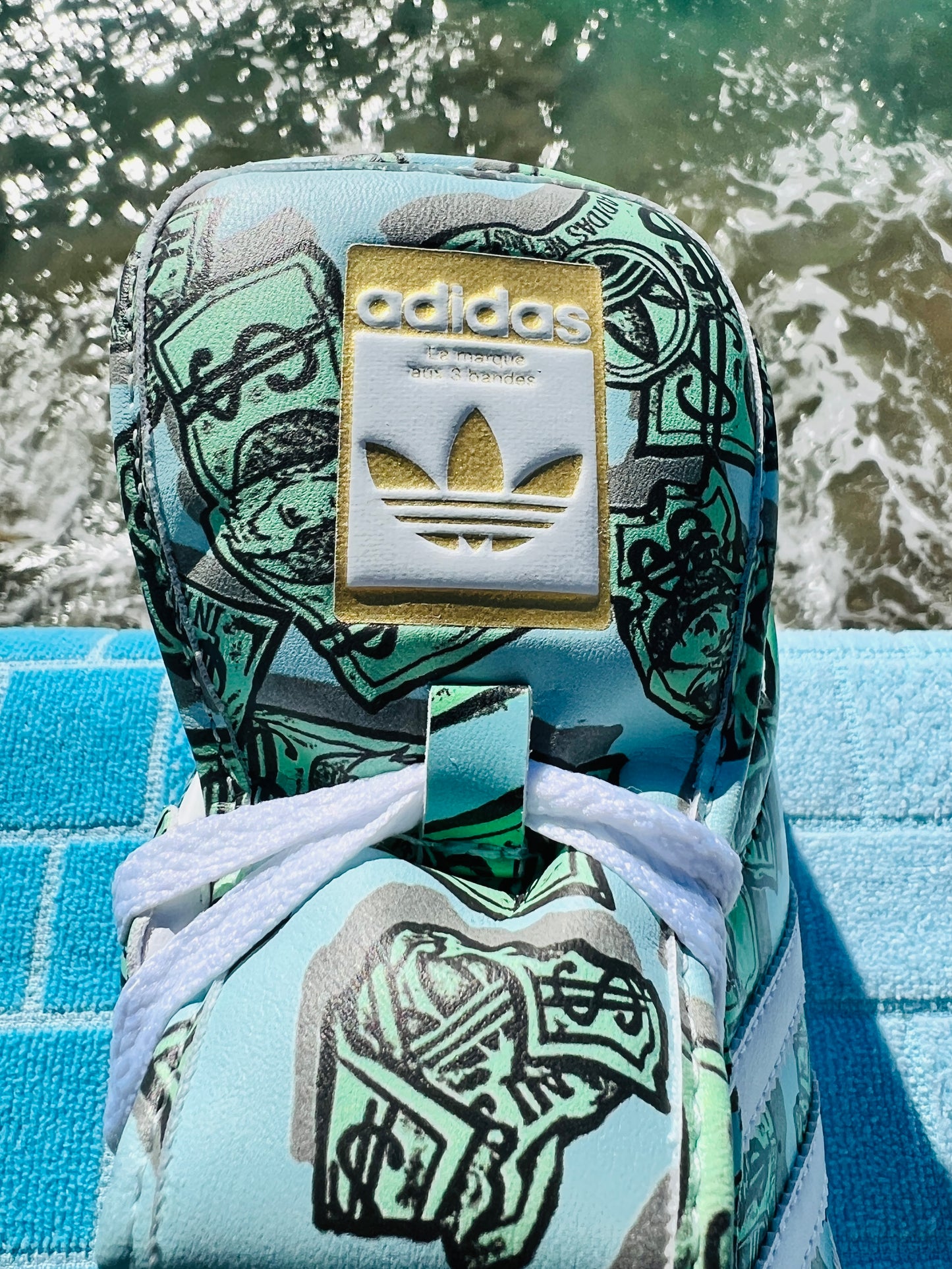 2022 Adidas Jeremy Scott Money Superstar - Size 9M/10/5W (HP6596)