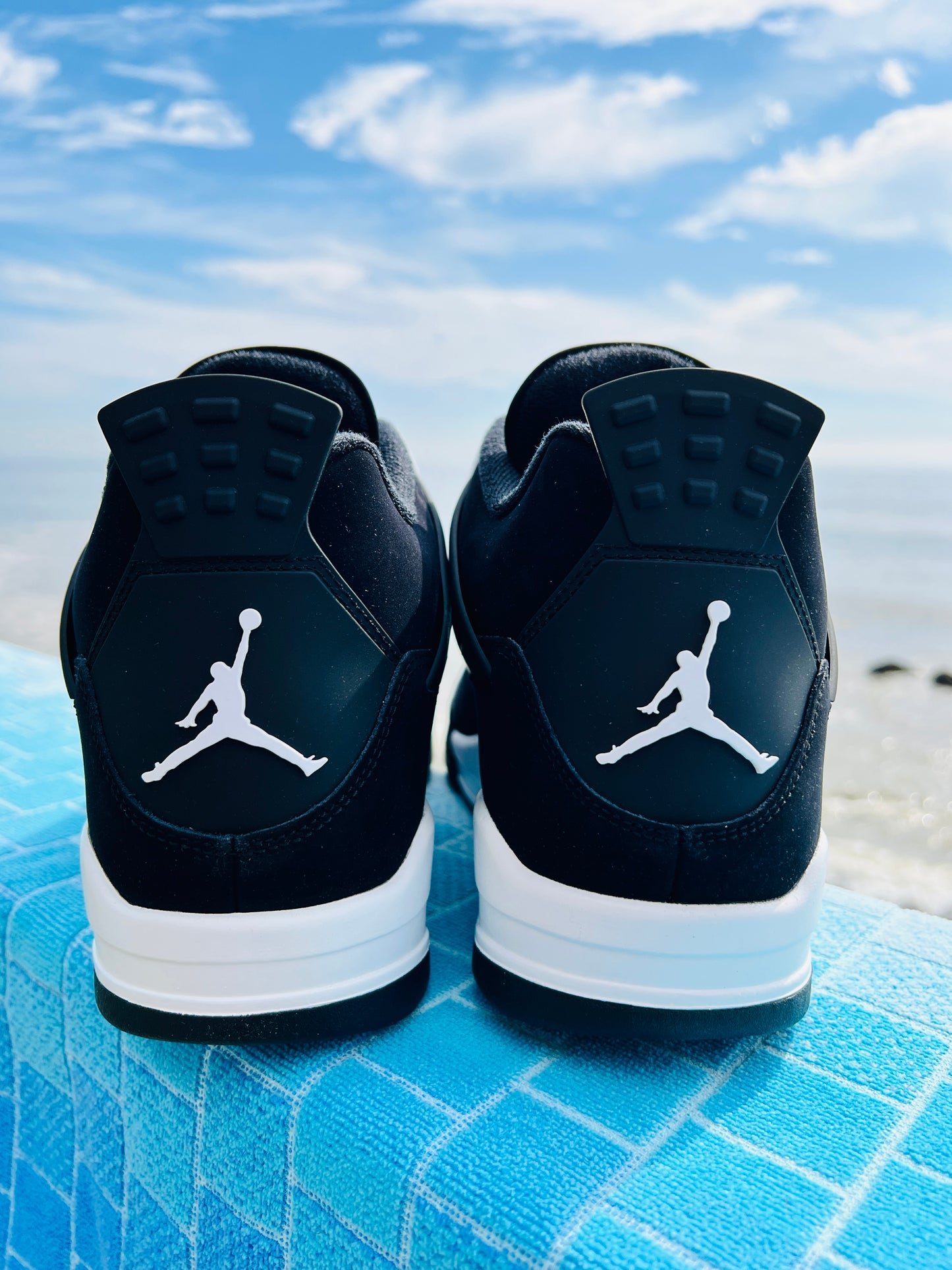 Jordan 4 White Thunder - 12M/13.5W (FQ8138-001)