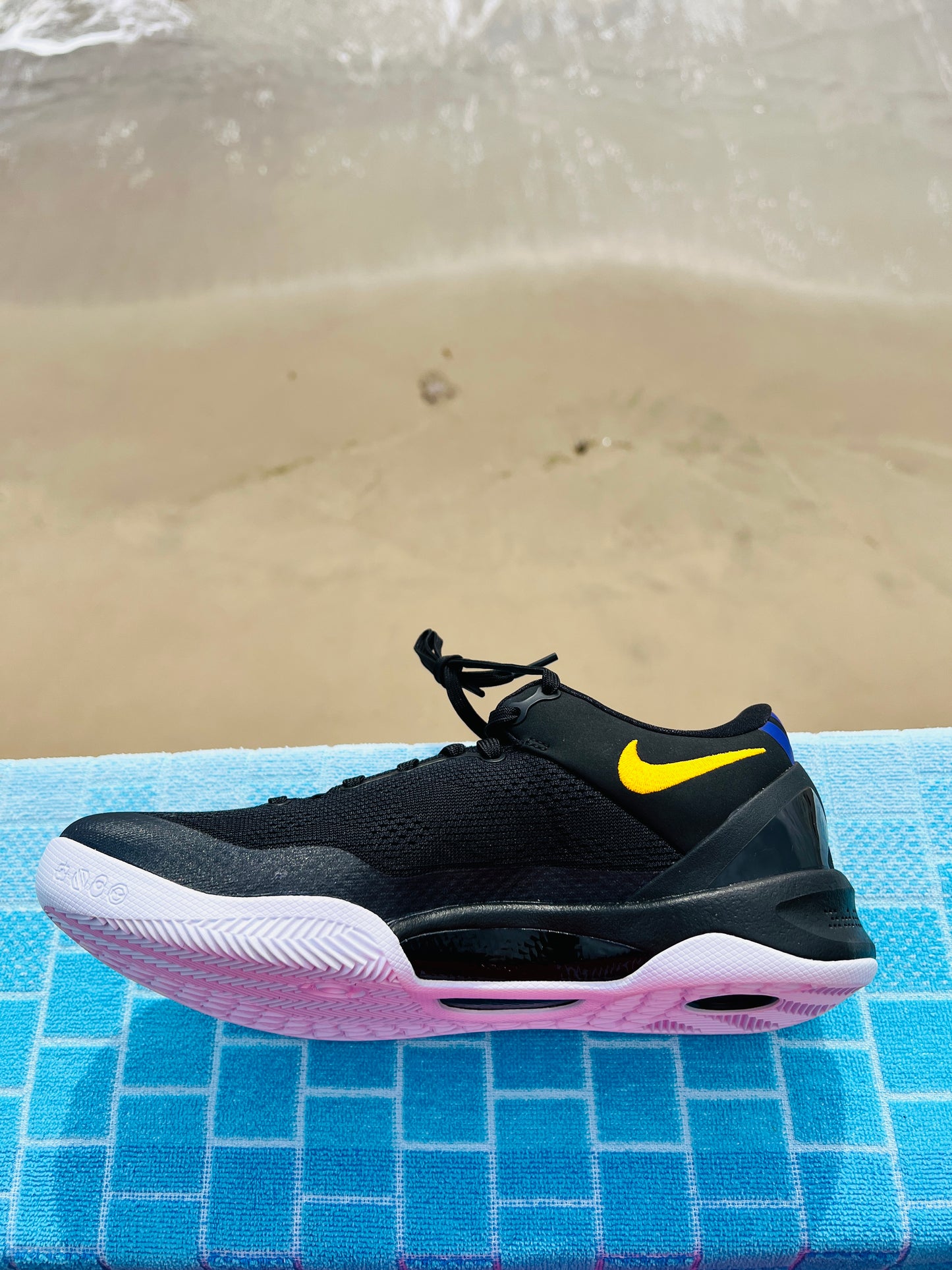 Kobe 8 Protro Lakers Away - 10M/11.5W (HF9550-001)