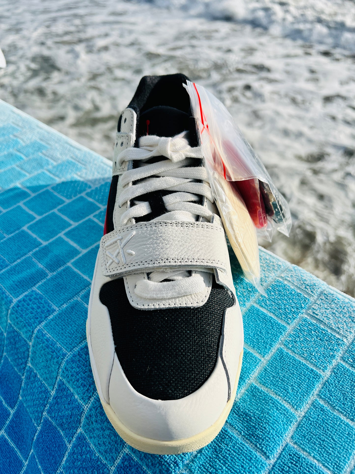 Jumpman Jack Travis Scott University Red - 9M/10.5W (FZ8117-101)