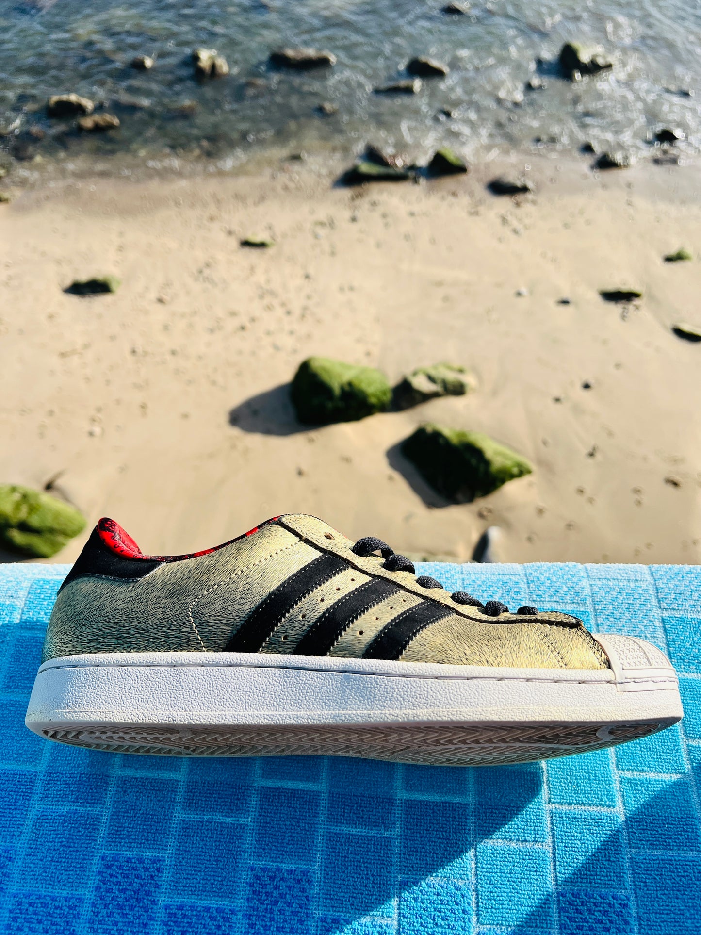 2014 Adidas Superstar 2 Year of the Horse - 9.5M/11W (D65601)