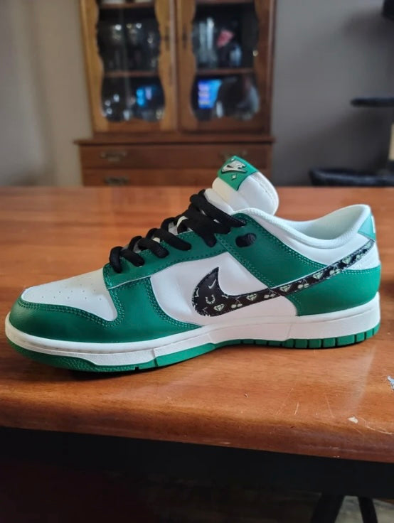 2022 Dunk Low SE Scratch Off Lottery Pack - 8.5M/10W (DR9654-100)