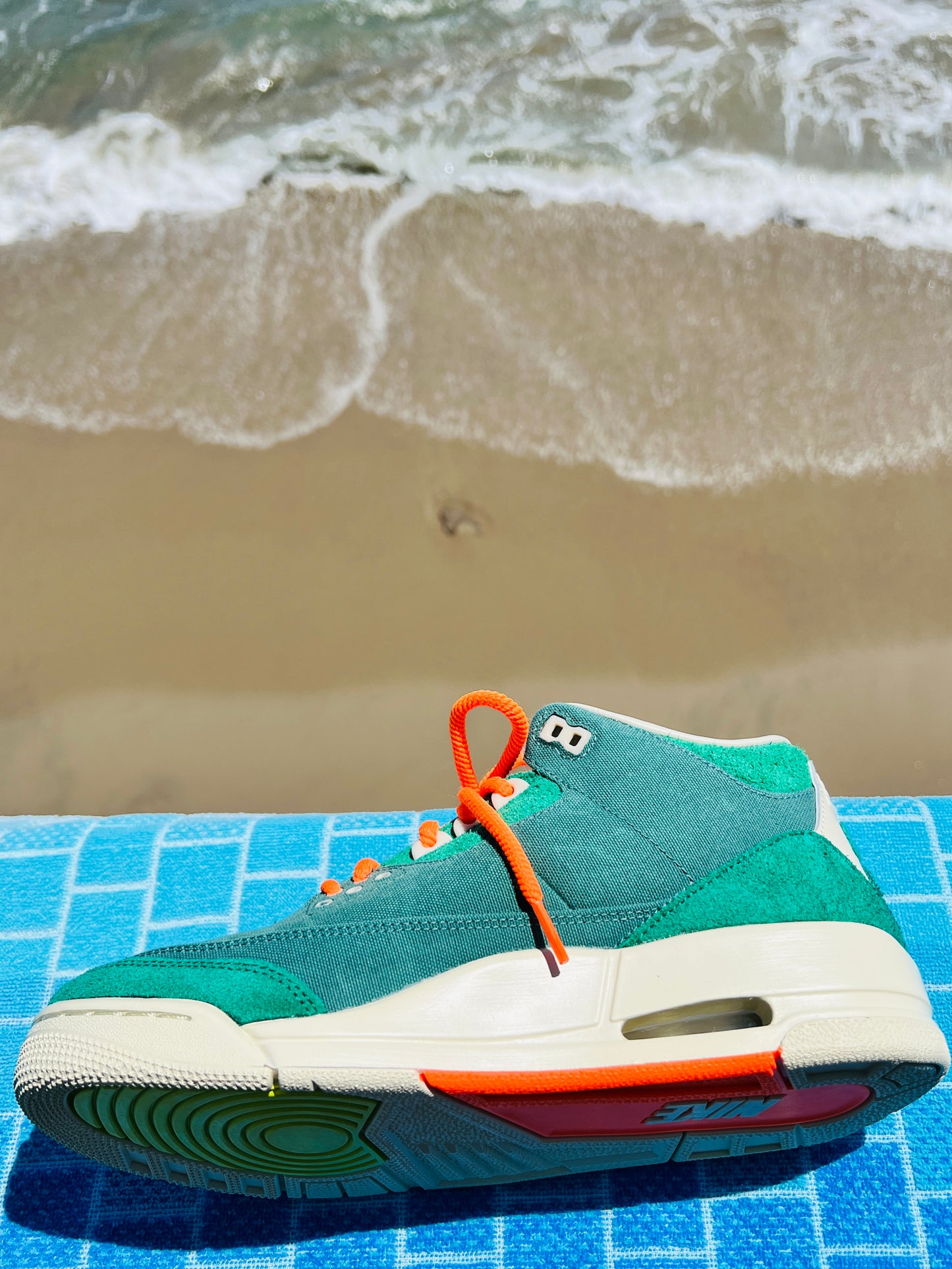 2024 Jordan 3 Retro SP Nina Chanel Abney Bicoastal - 8.5M/10W (FZ7974-300)