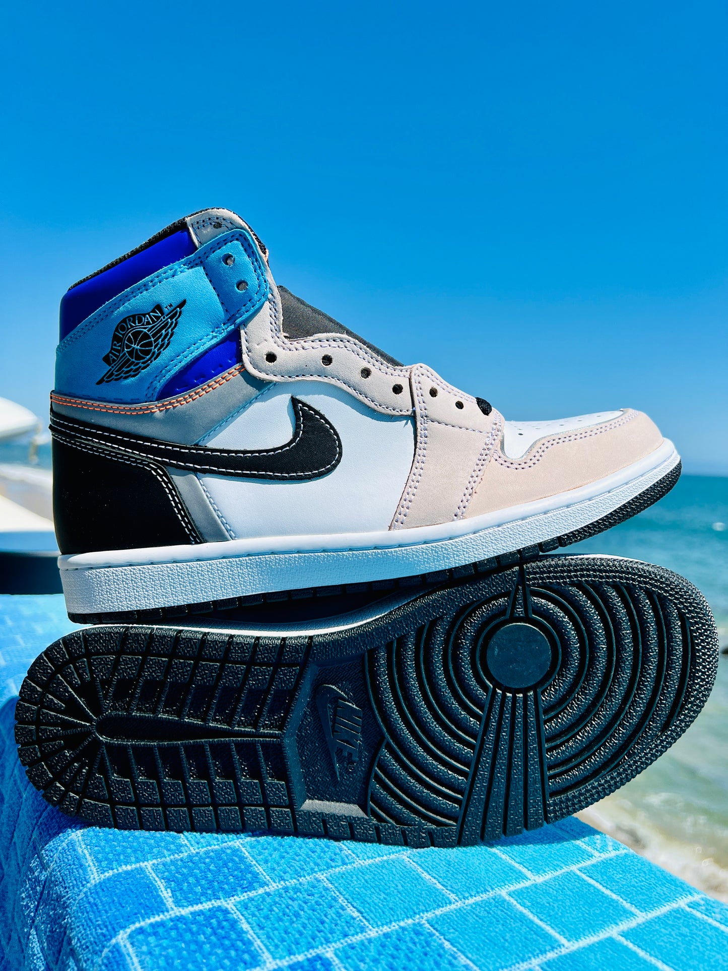 2021 Jordan 1 Retro Hi OG Prototype - 8M/9.5W (DC6515-100)