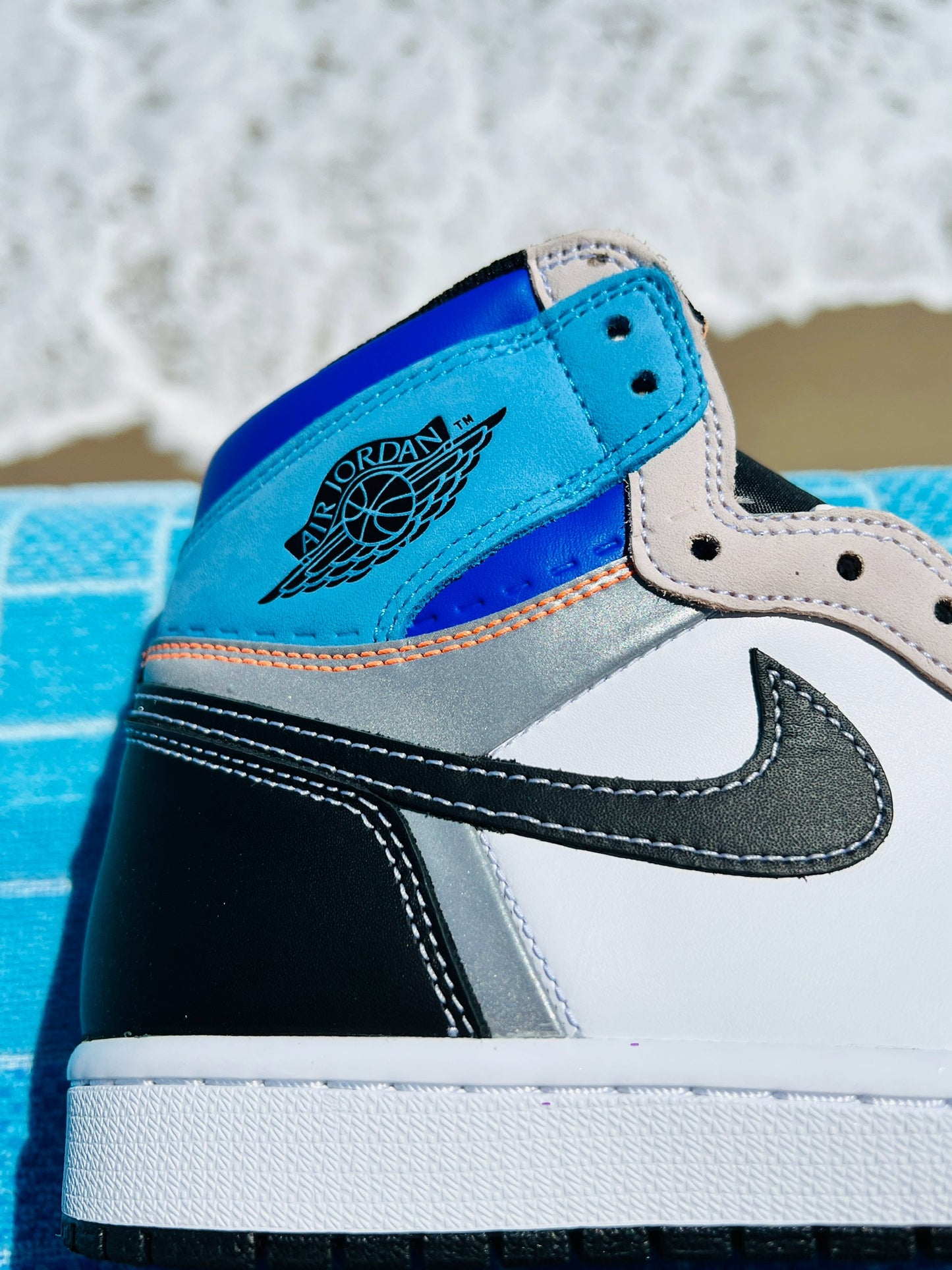 2021 Jordan 1 Retro Hi OG Prototype - 8M/9.5W (DC6515-100)