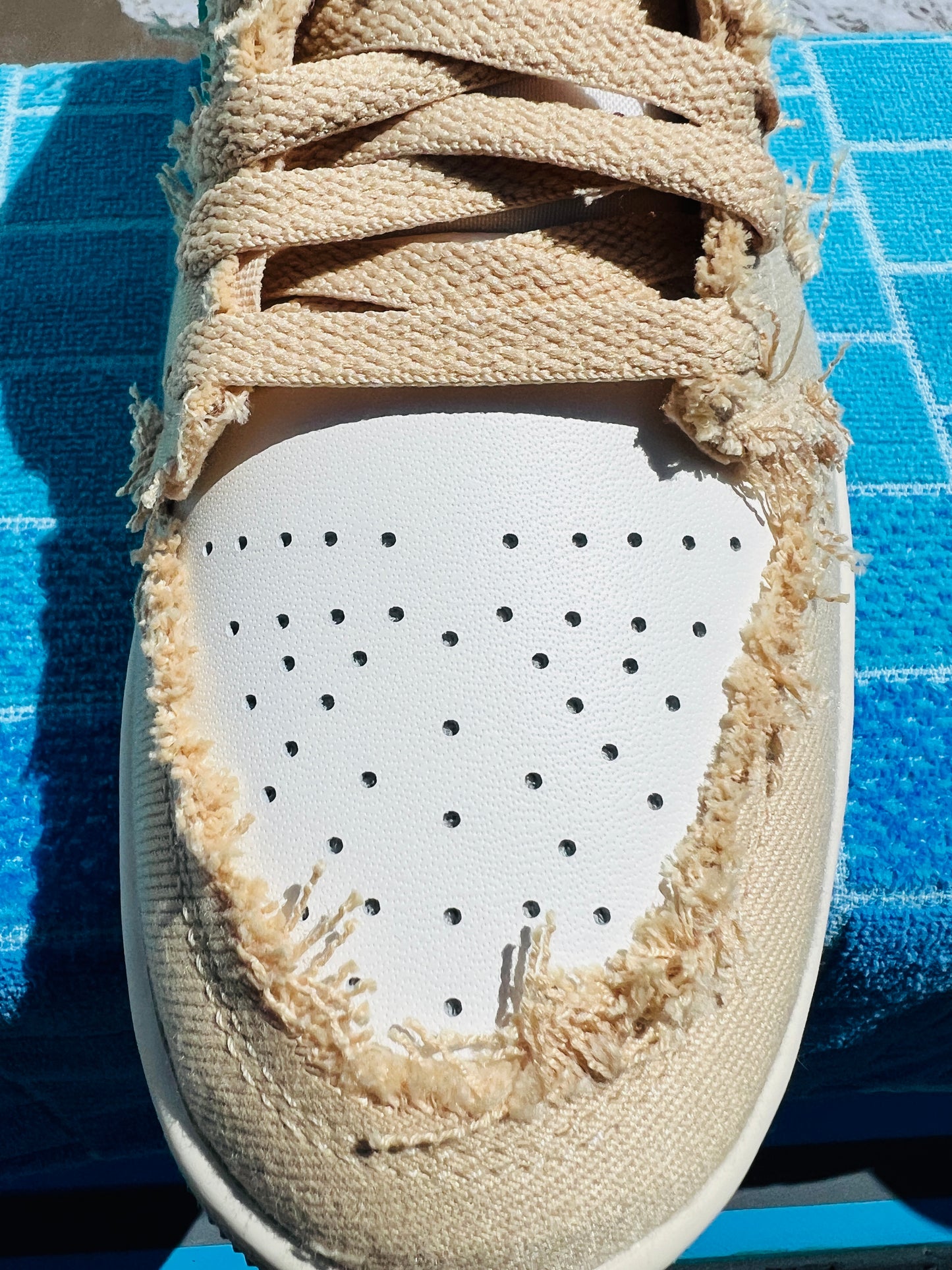 2024 Jordan 1 Low SE Wave - 9M/10.5W (HF4983-252)