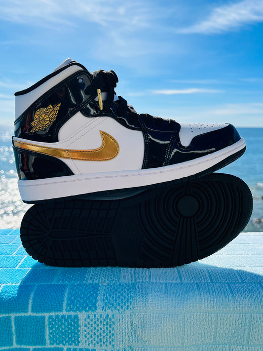 2023 Jordan 1 Mid Patent Black Tie (852542-007)