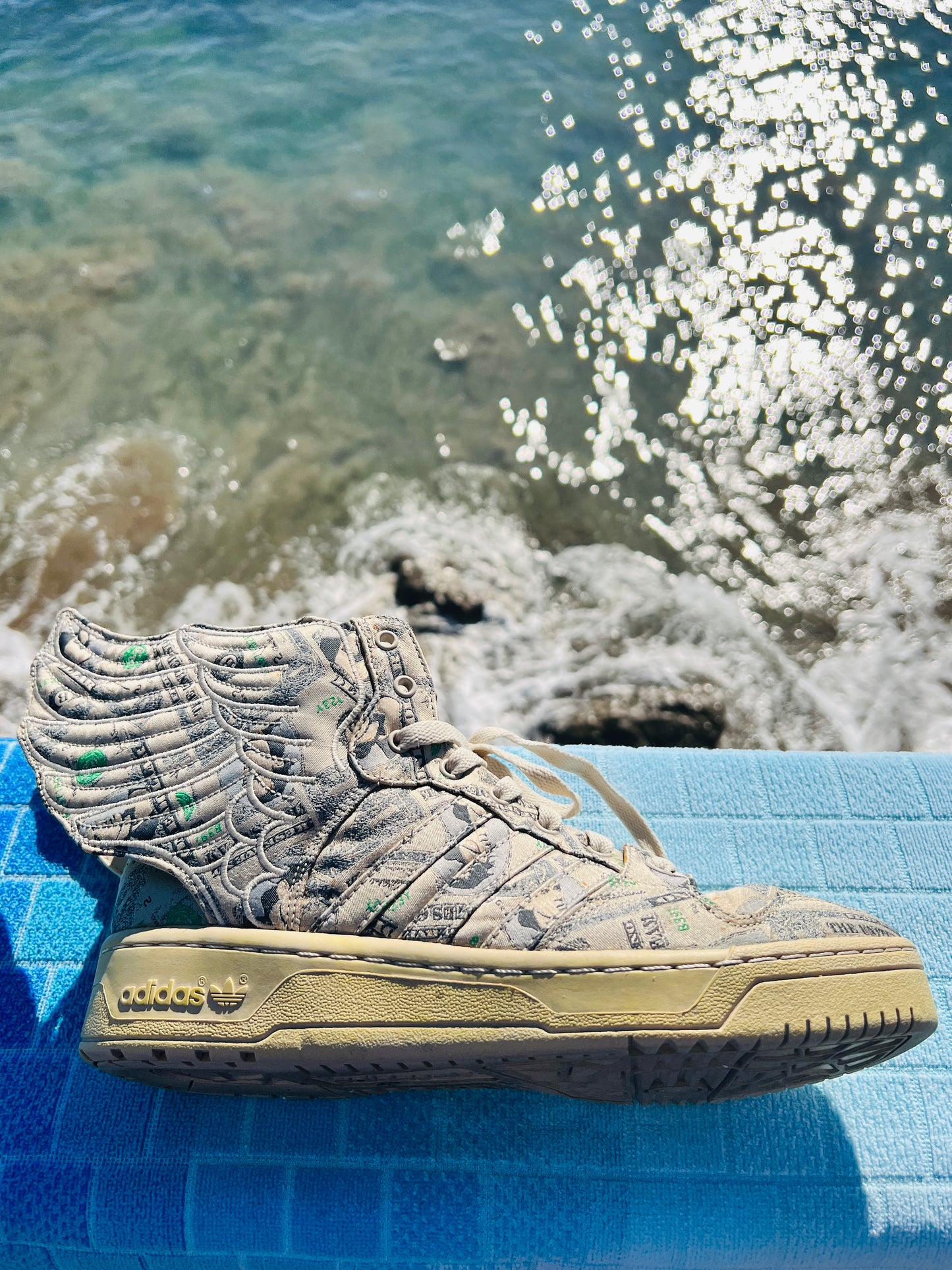 2013 Adidas x Jeremy Scott 2.0 Money (G95773)