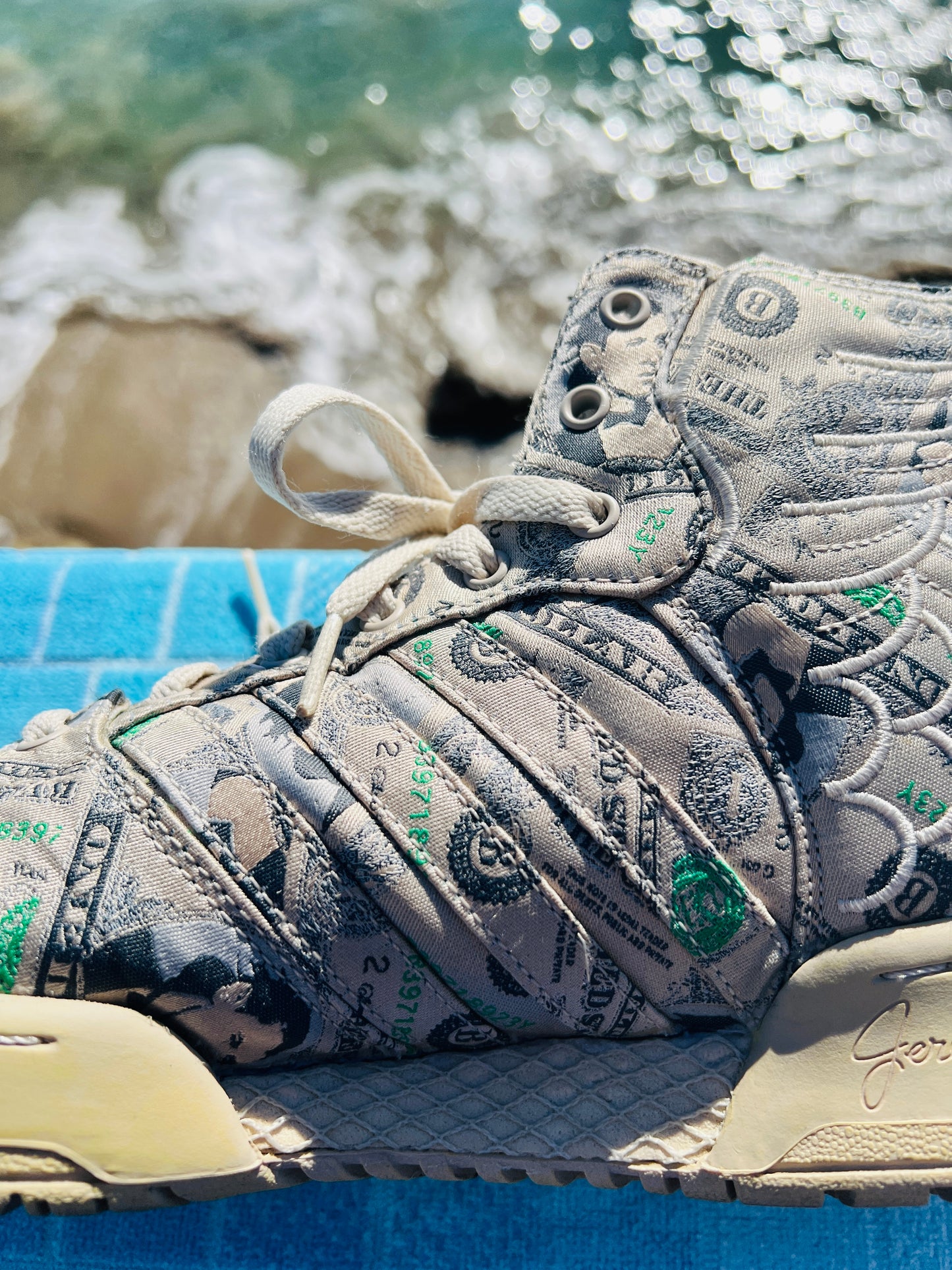 2013 Adidas x Jeremy Scott 2.0 Money (G95773)
