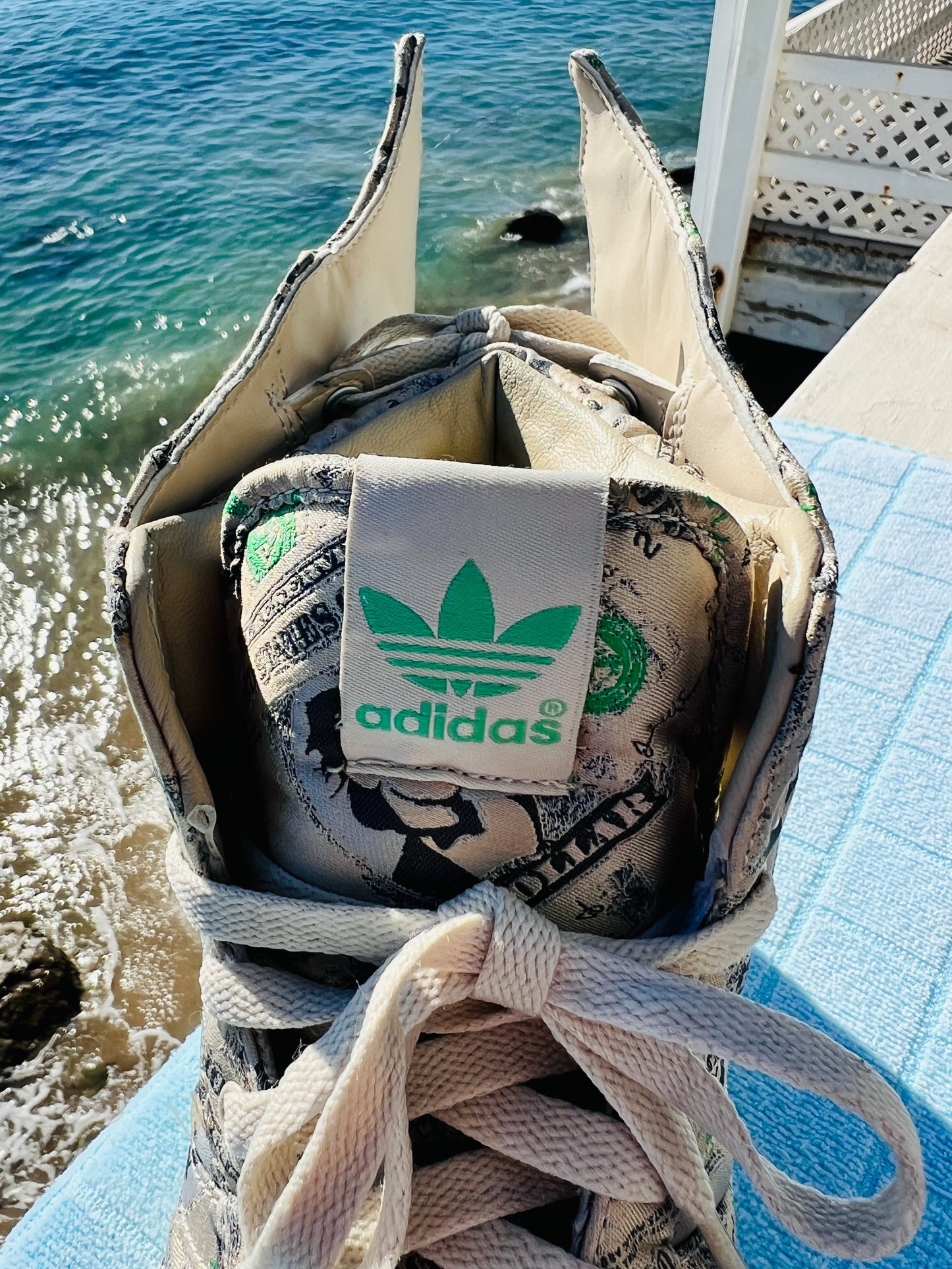 2013 Adidas x Jeremy Scott 2.0 Money (G95773)