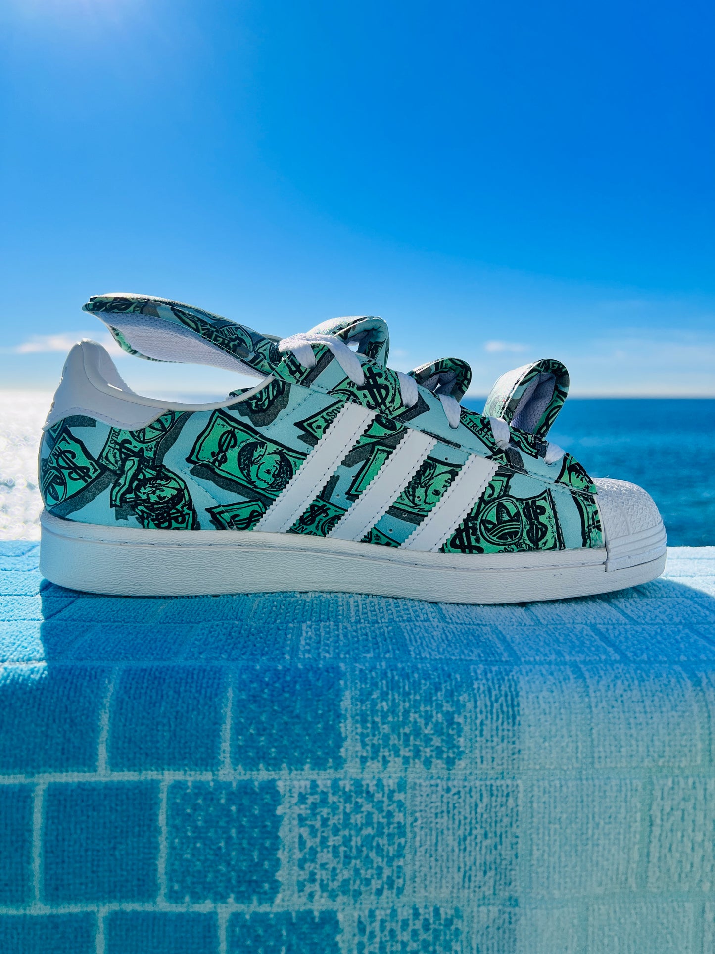 2022 Adidas Jeremy Scott Money Superstar - Size 9M/10/5W (HP6596)