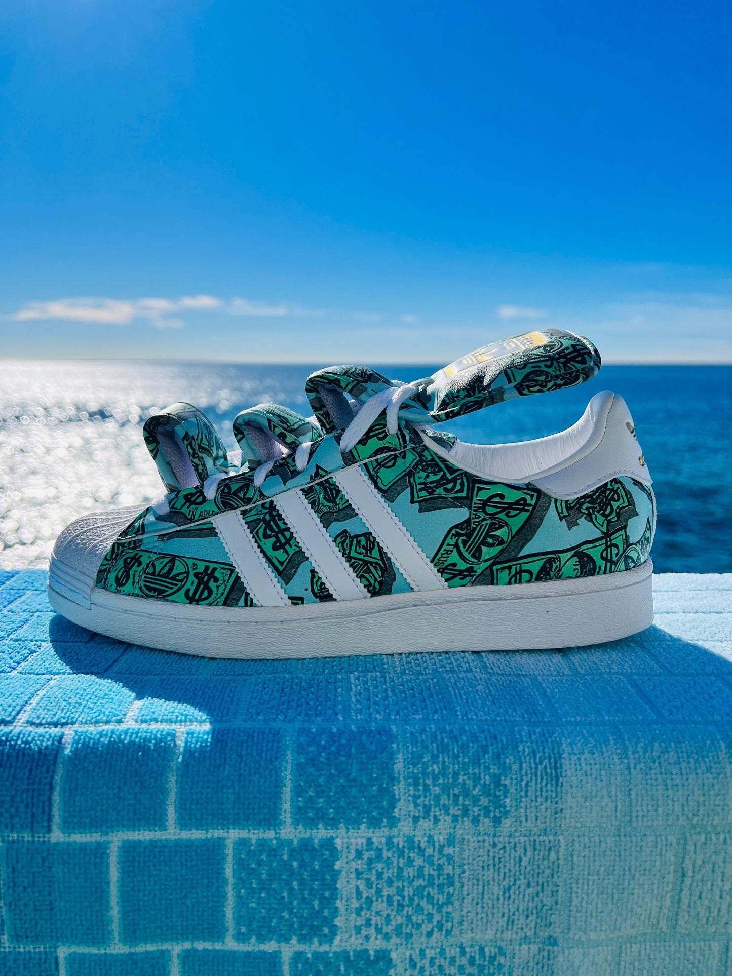 2022 Adidas Jeremy Scott Money Superstar - Size 9M/10/5W (HP6596)