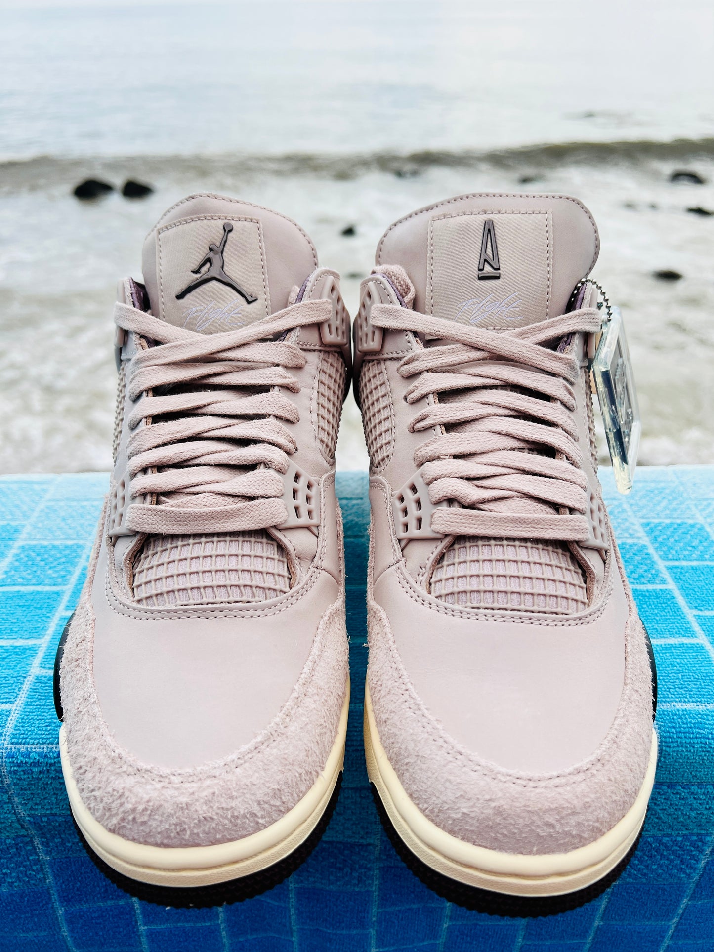 Jordan 4 Retro A Ma Maniére While You Were Sleeping (FZ4810-200)