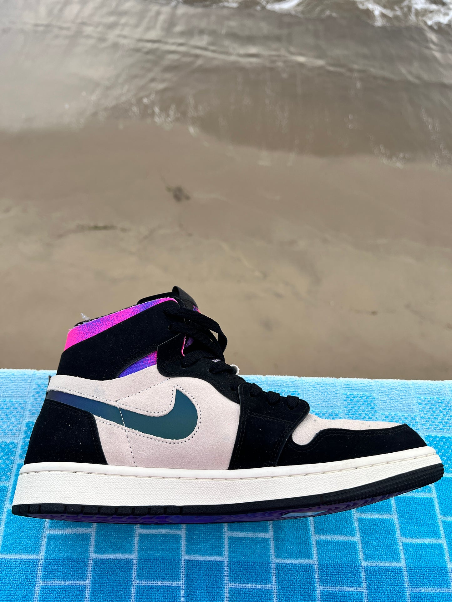 2021 Paris Saint-Germain x Jordan 1 Hi Zoom CMFT - 9.5M/11W (DB3610-105)