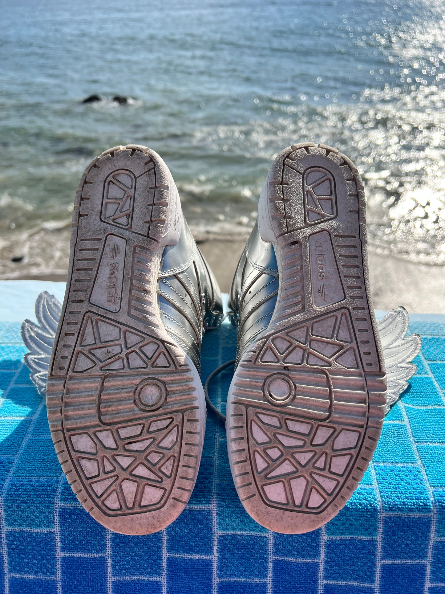 2015 Adidas x Jeremy Scott Wings Metal (S77798)