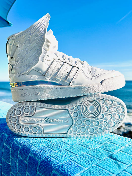 2023 Adidas Forum Hi Wings 4.0 x Jeremy Scott - 6M/7.5W (IE6861)