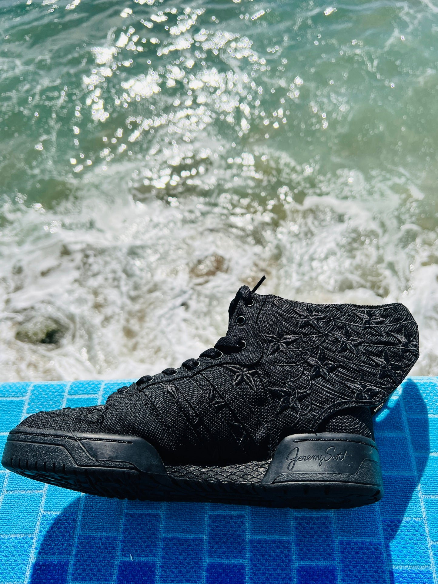 2013 A$AP Rocky Black Flag x Adidas JS Wings - 8M/9.5W (D65206)