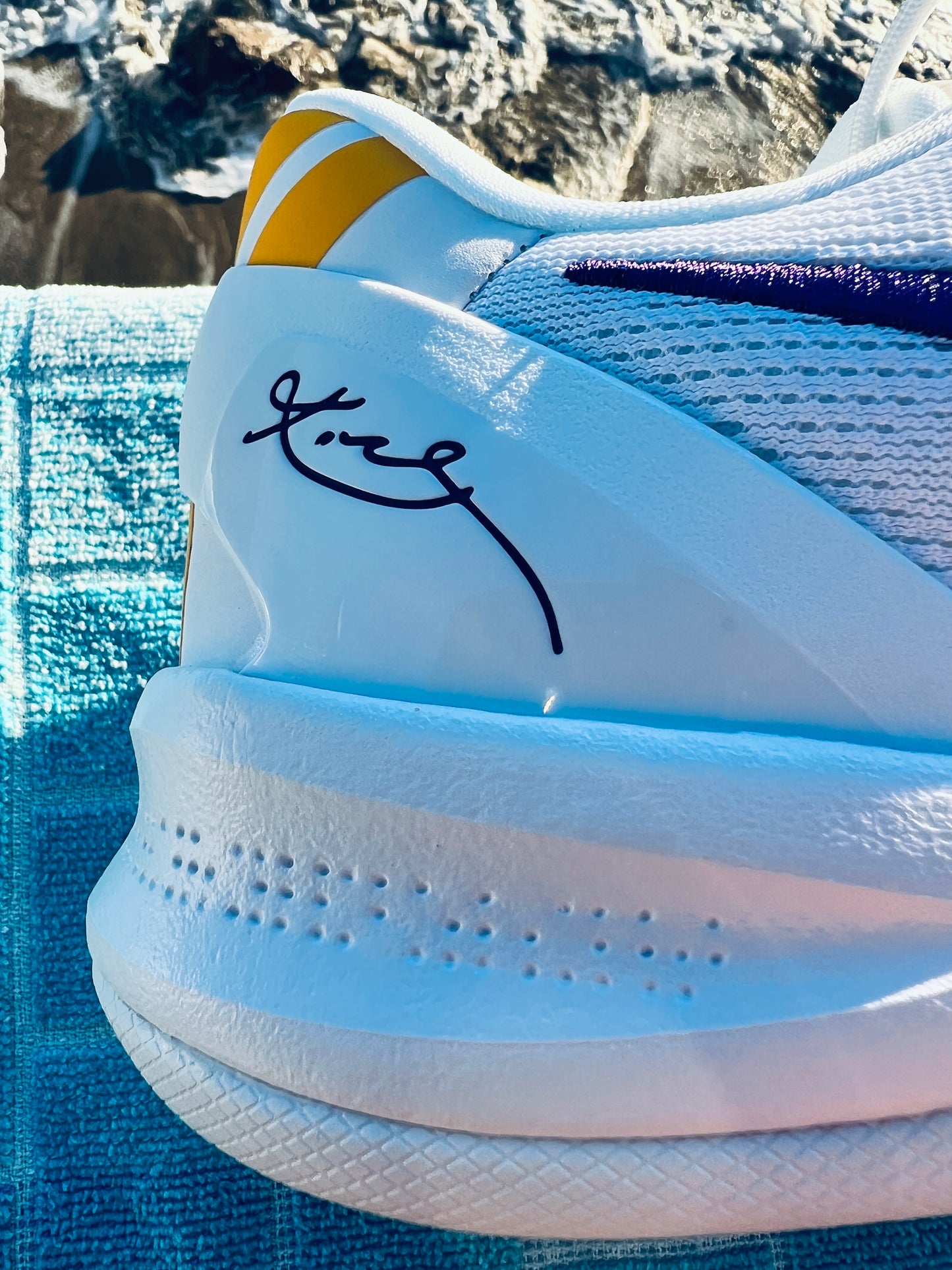 2024 Kobe 8 Protro Lakers Home - 10M/11.5W (HF9550-100)