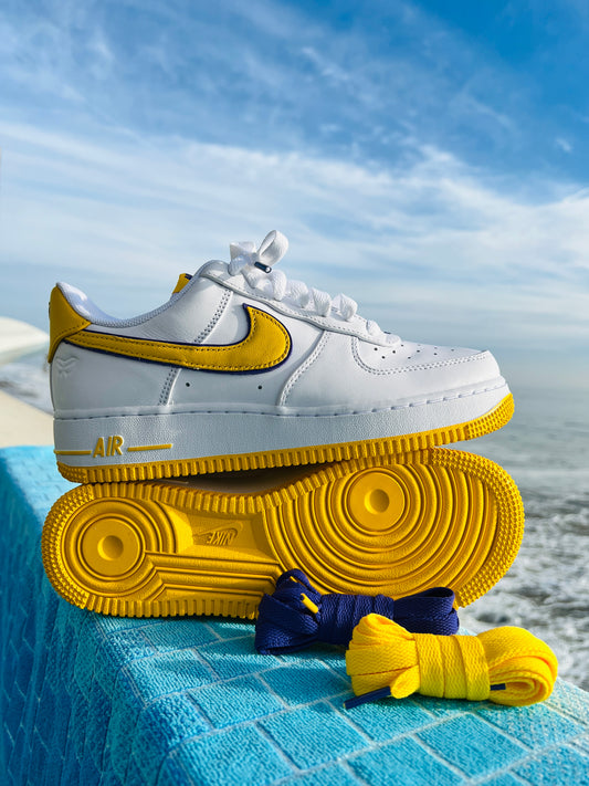 Air Force 1 Low Retro QS Kobe Bryant Lakers Home (FZ1151-100)