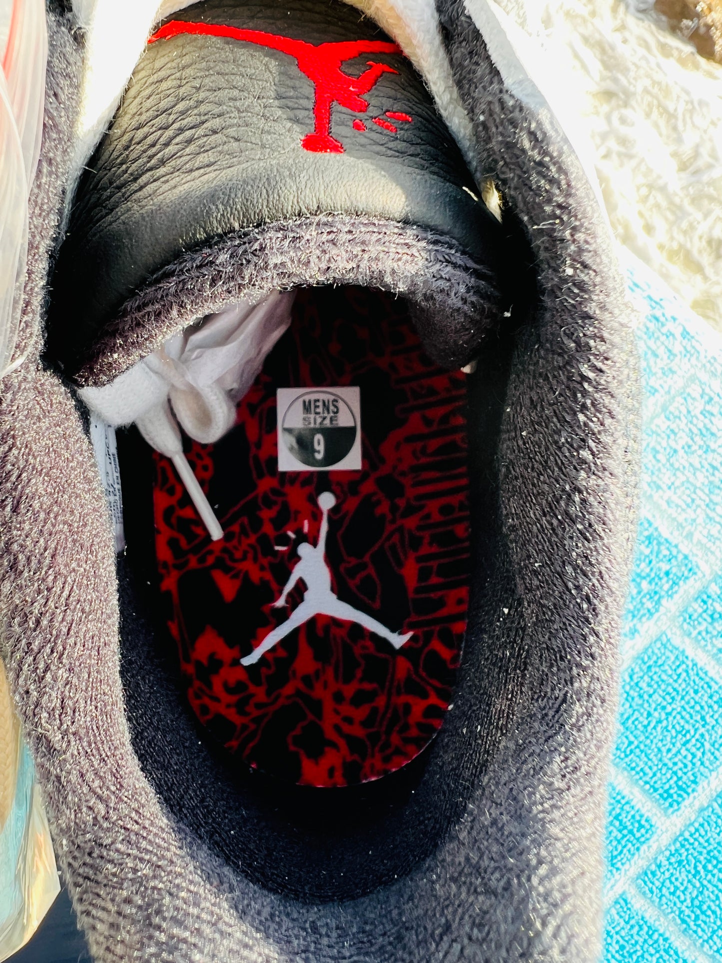 Jumpman Jack Travis Scott University Red - 9M/10.5W (FZ8117-101)