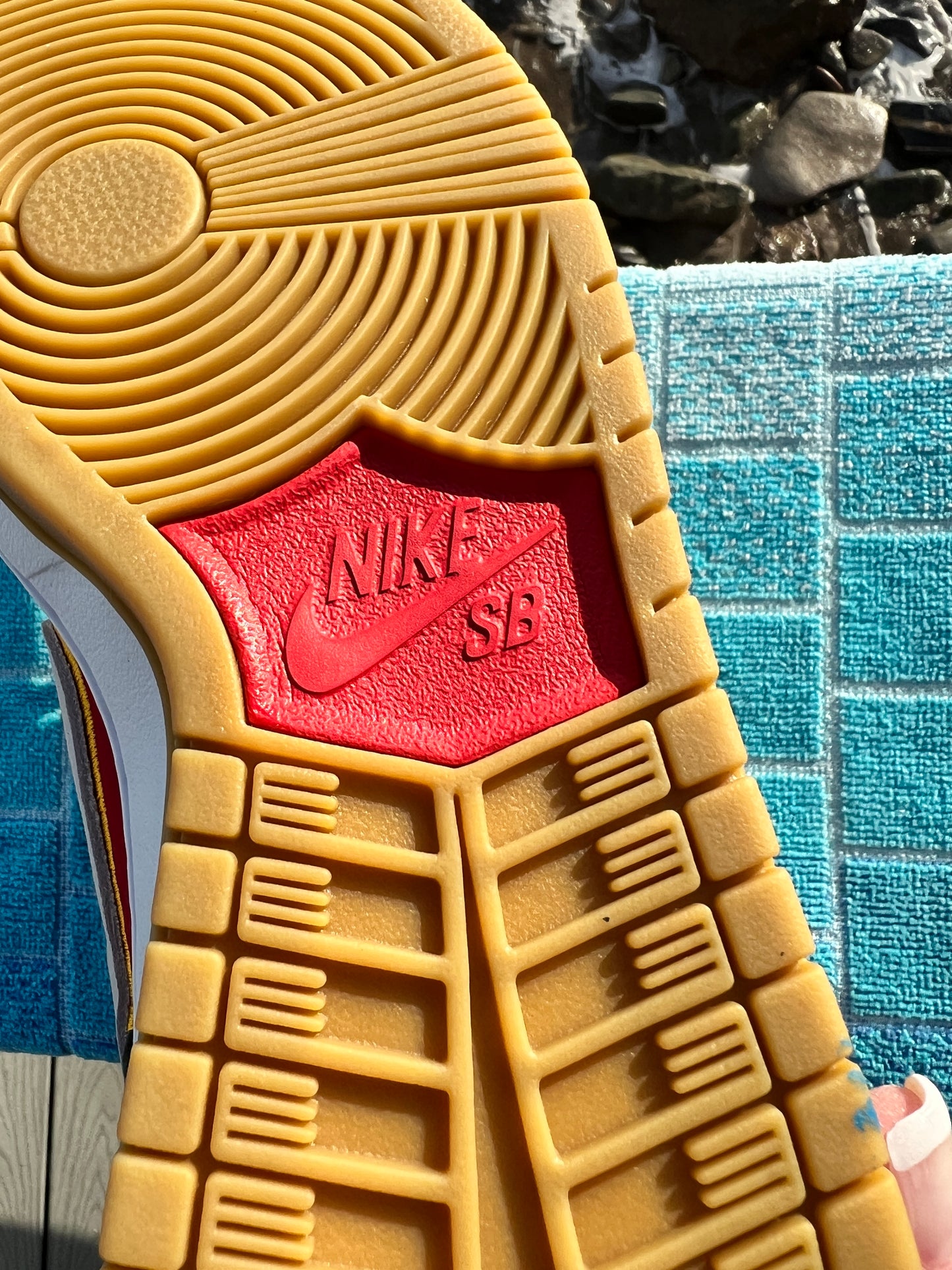 Nike SB Dunk Low Pro PRM Seattle Supersonics - 9M/10.5W (FZ1287-300)